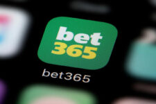 So sánh 3 Nhà Cái: Win68, Bet365 và Dafabet trong thế giới cá cược